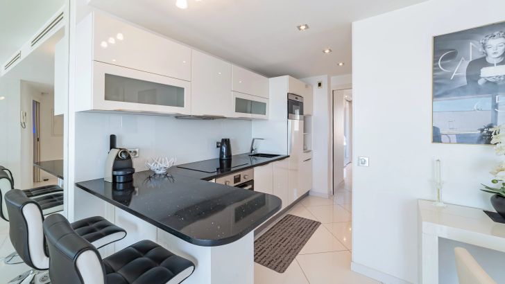 Sale Apartment Cannes 3&nbsp;Rooms 53.01&nbsp;m²