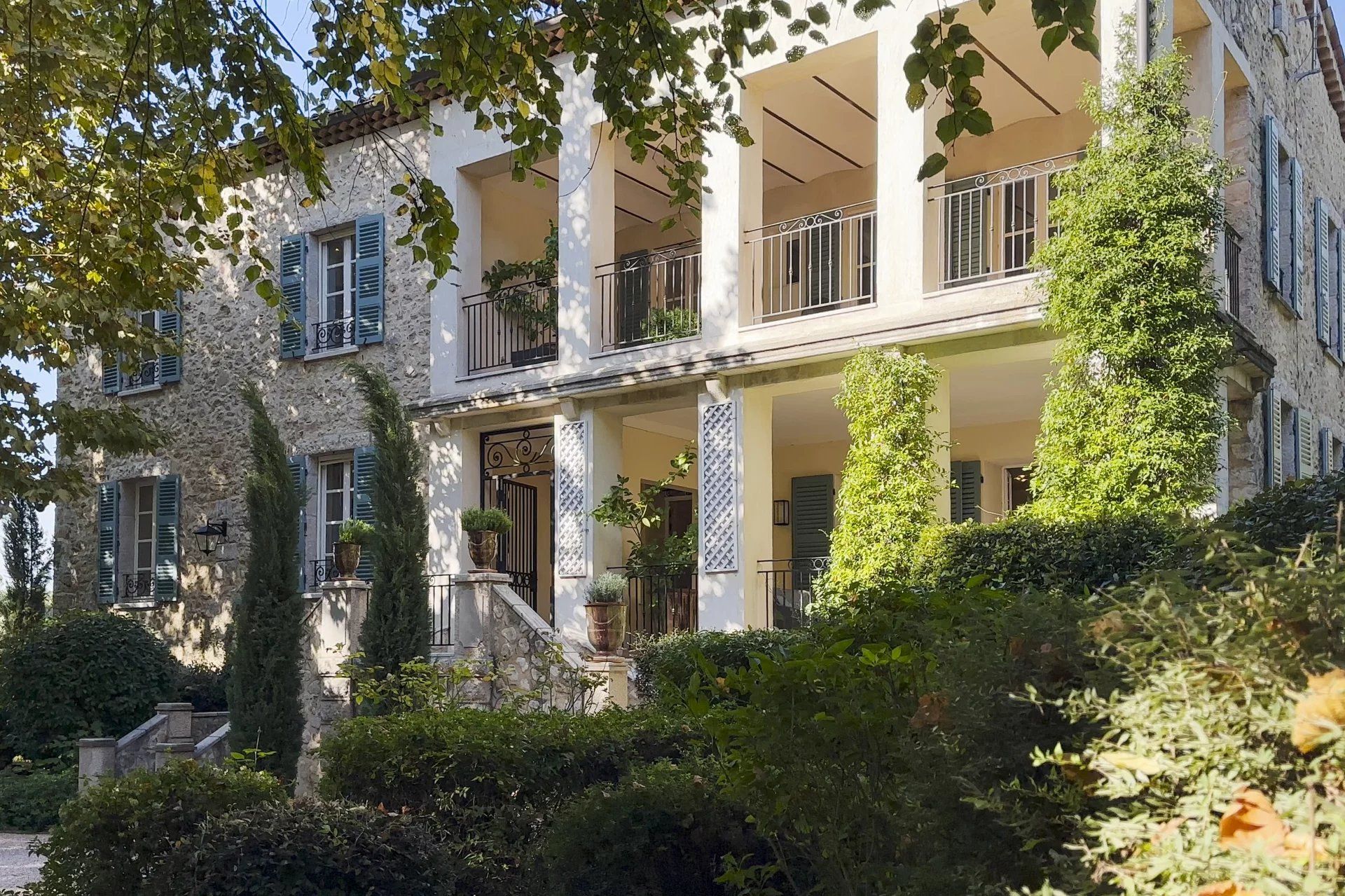villa 14 Pièces en vente sur Fayence (83440)