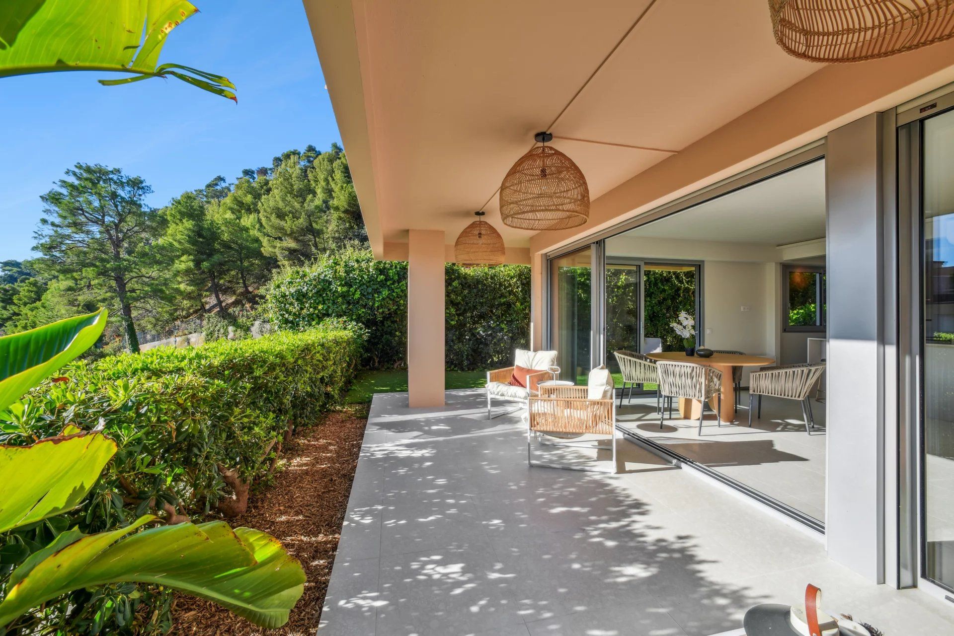 apartment 3 Rooms for sale on Villefranche-sur-Mer (06230)