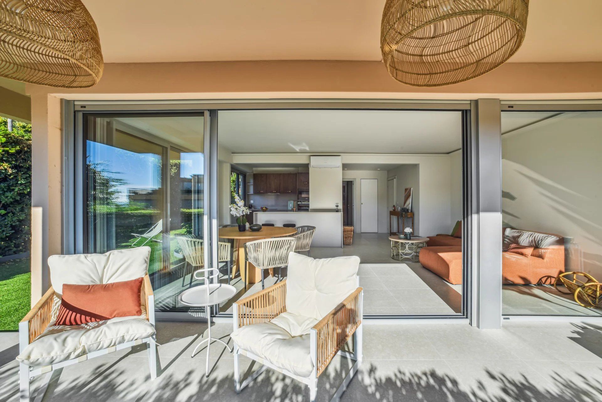 apartment 3 Rooms for sale on Villefranche-sur-Mer (06230)