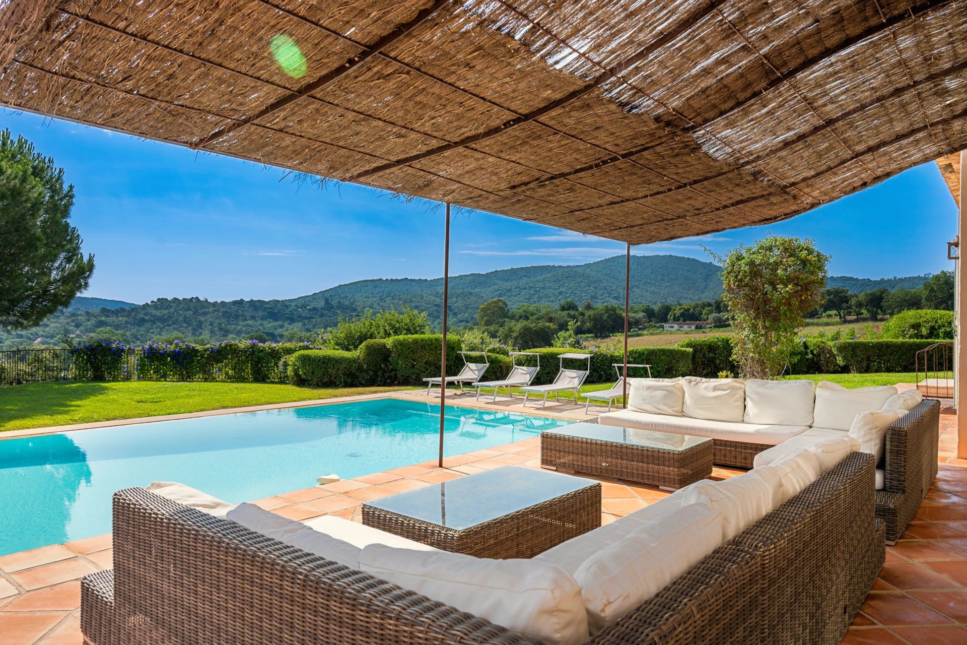 villa 9 Pièces en location saisonnière sur Gassin (83580)