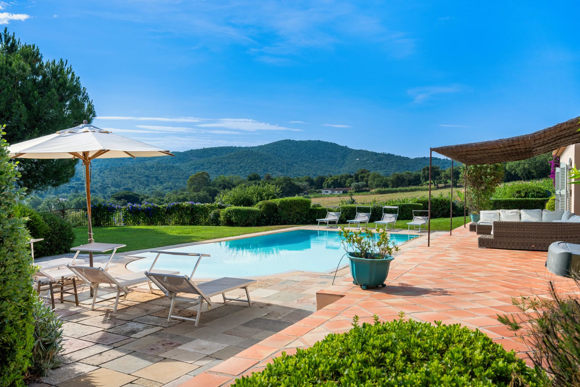 villa 9 Pièces en location saisonnière sur Gassin (83580)