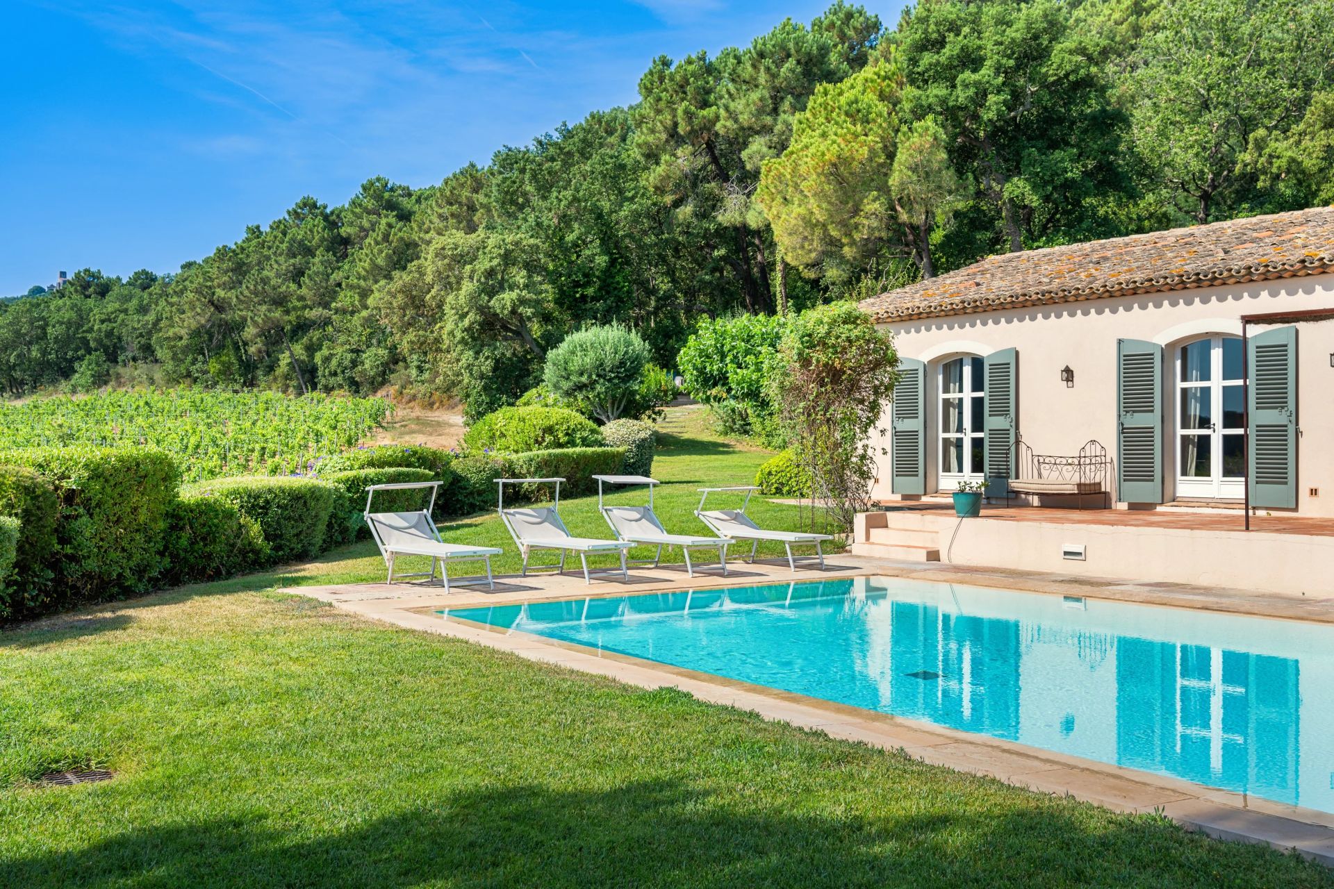 villa 9 Pièces en location saisonnière sur Gassin (83580)