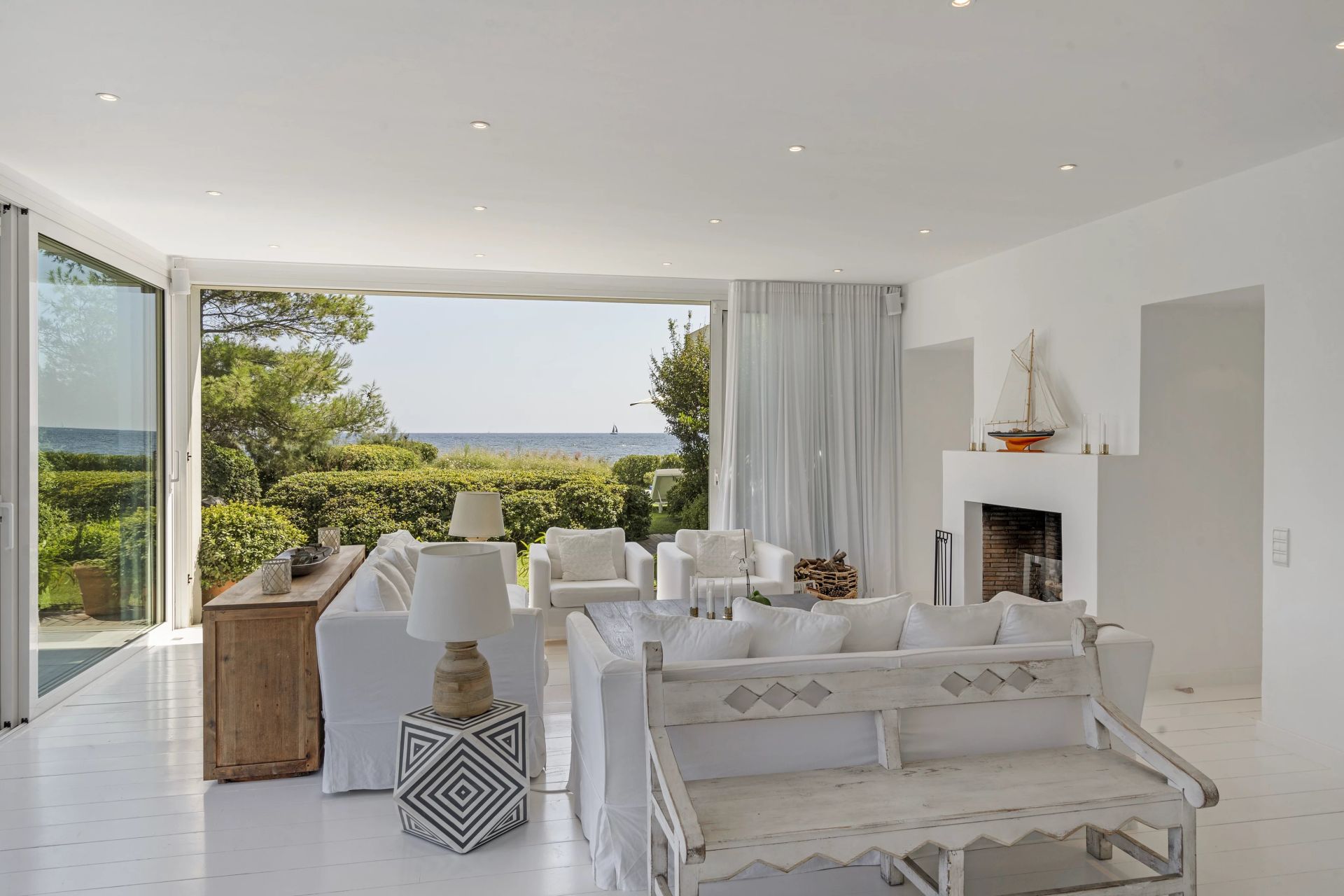 villa 12 Pièces en location saisonnière sur Saint-Tropez (83990)