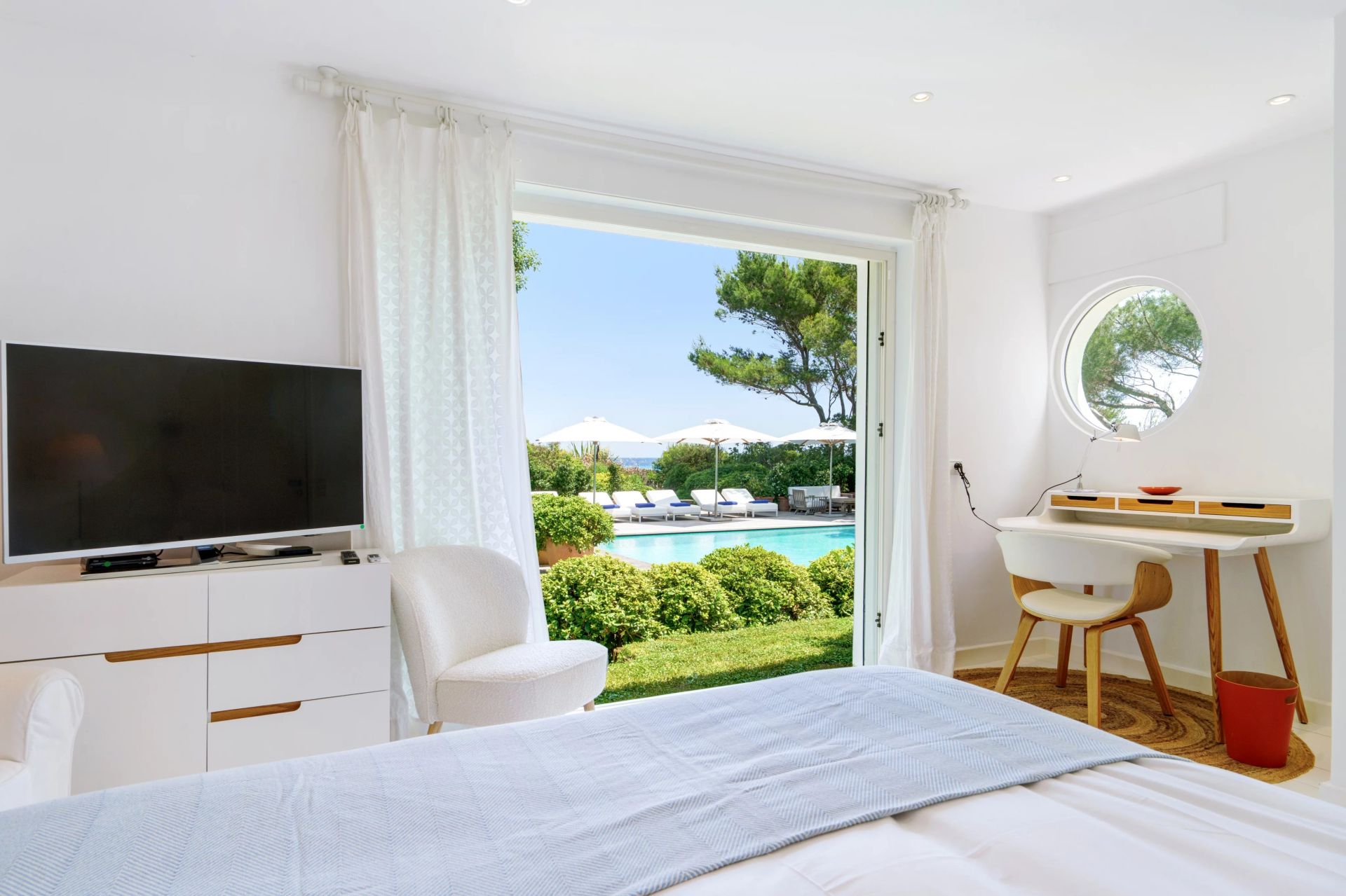 villa 12 Pièces en location saisonnière sur Saint-Tropez (83990)