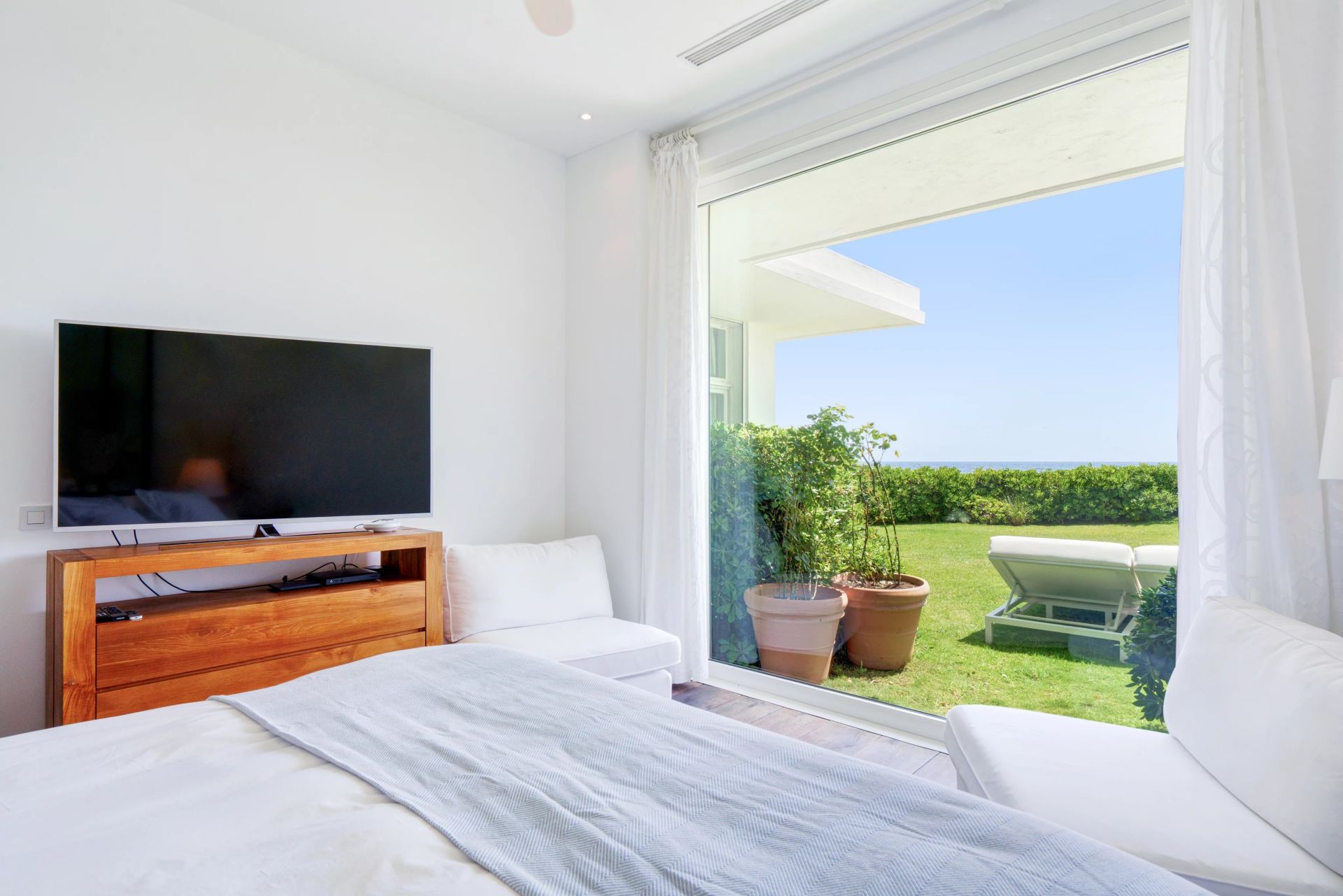 villa 12 Pièces en location saisonnière sur Saint-Tropez (83990)