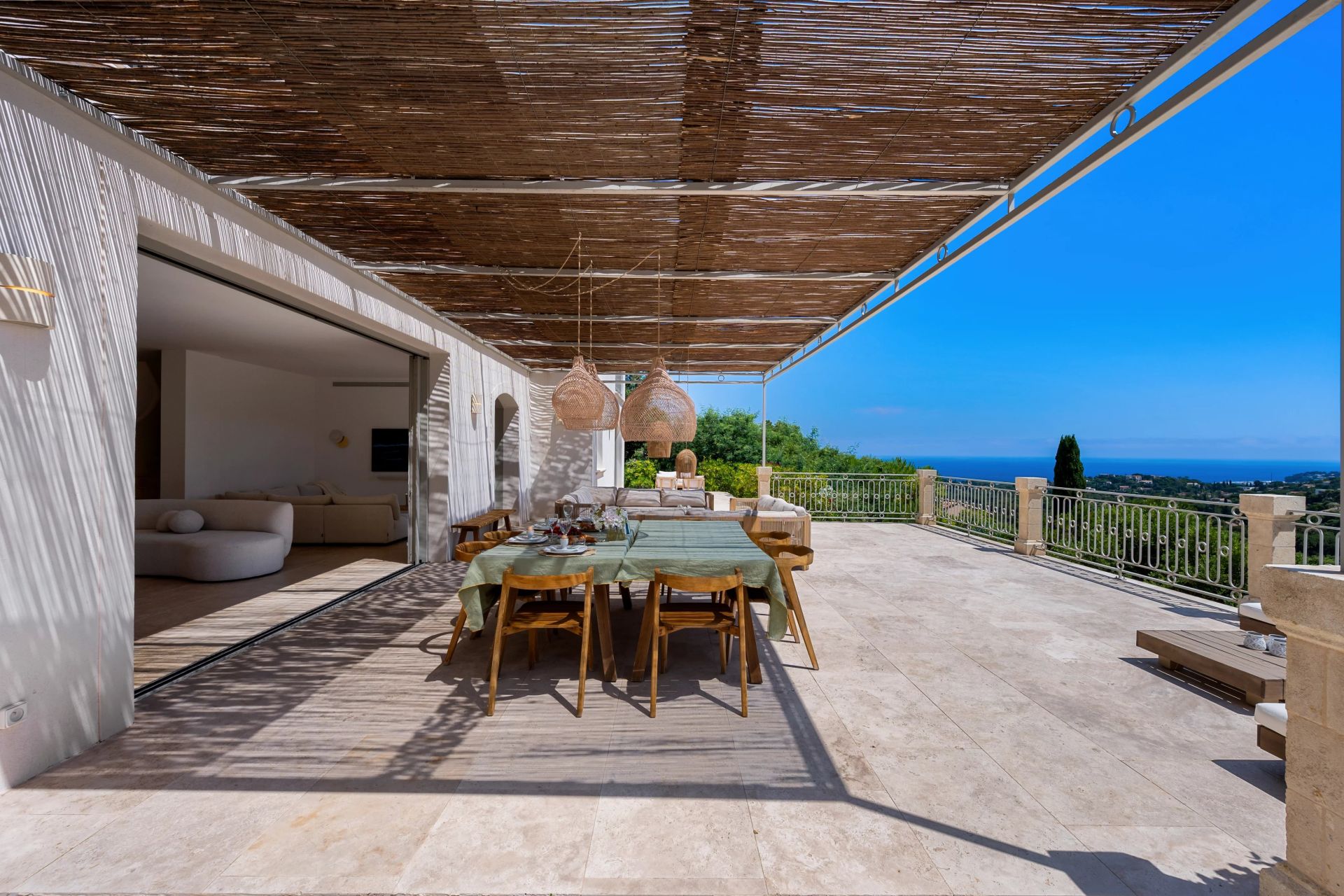 villa 7 Rooms for seasonal rent on La Croix-Valmer (83420)