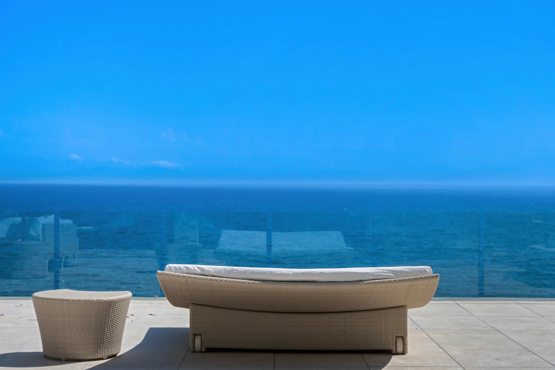 villa 6 Rooms for seasonal rent on Saint-Tropez (83990)