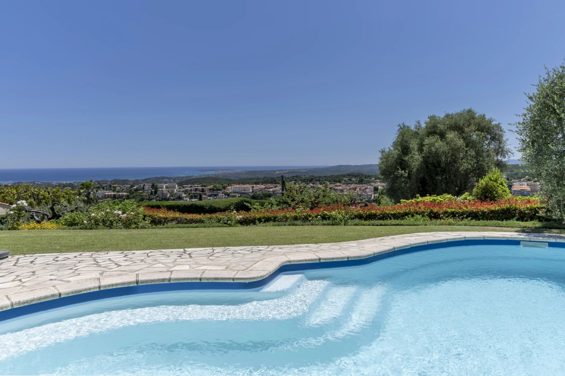 villa 7 Pièces en vente sur Vence (06140)