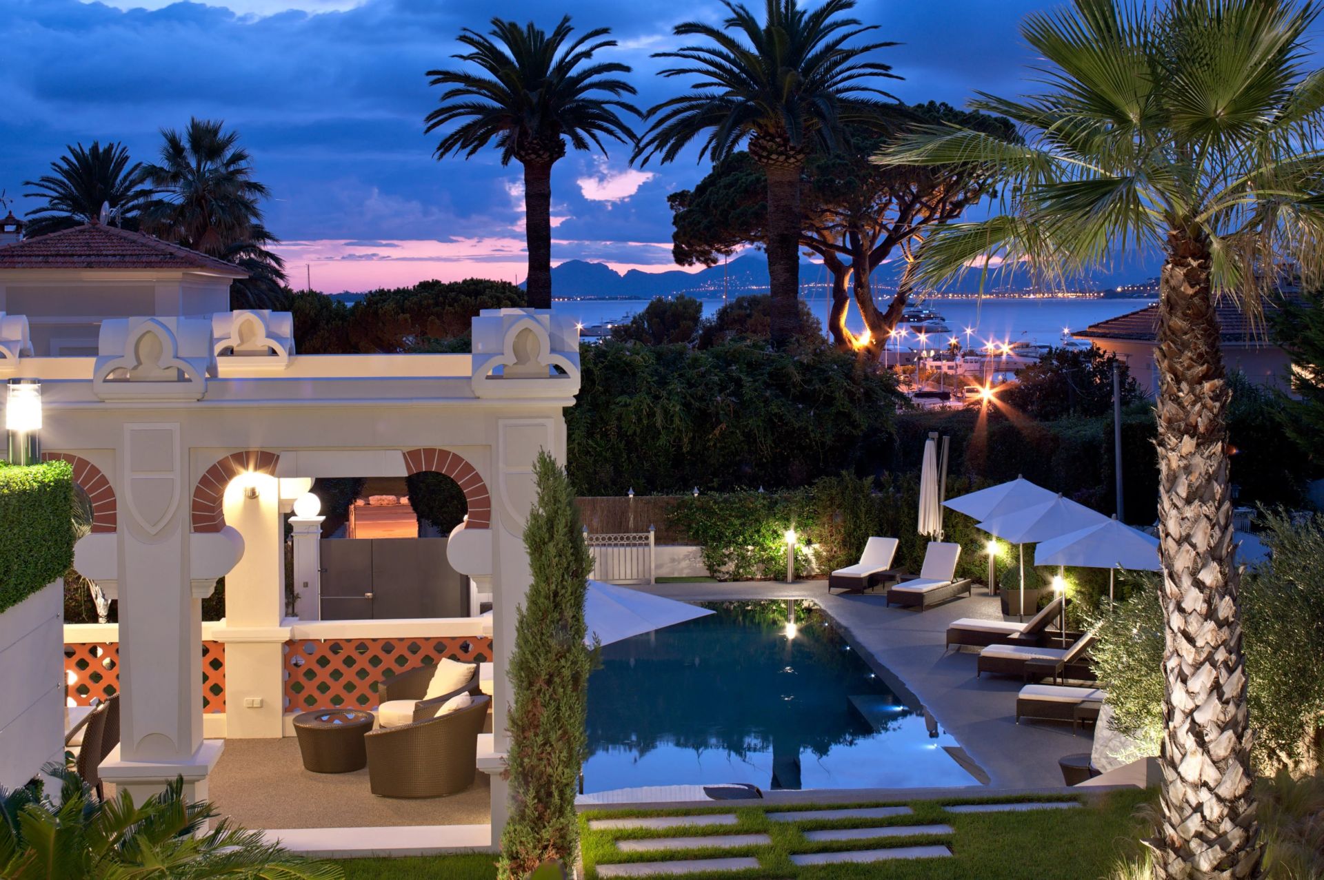 Vente Villa Antibes 307&nbsp;m²