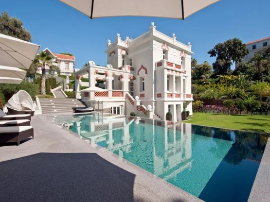 Sale Villa Antibes 307&nbsp;m²