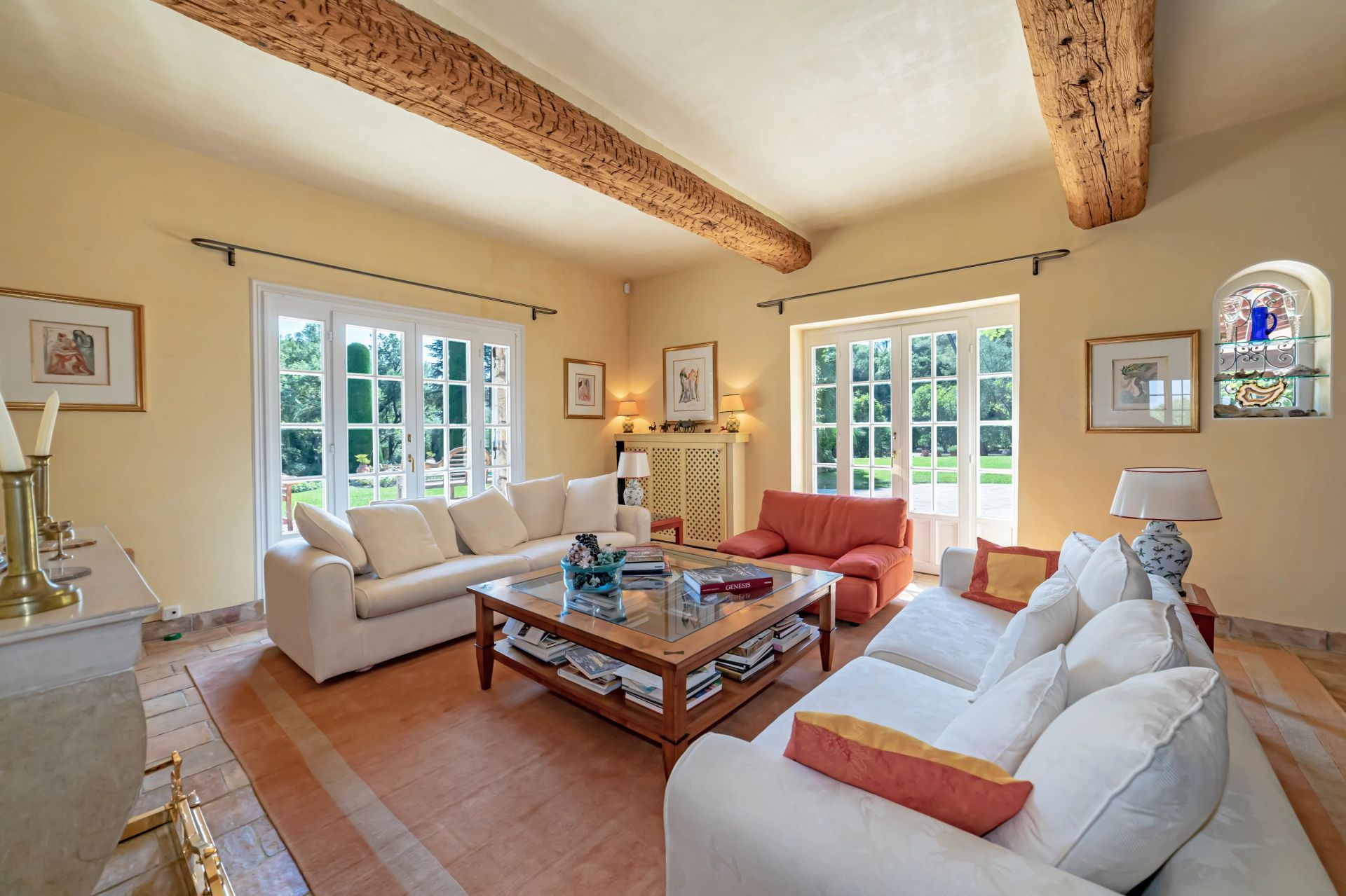 villa 28 Pièces en vente sur Roquefort-les-Pins (06330)