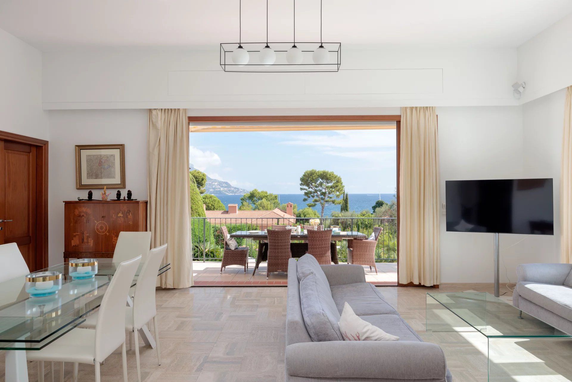 villa 6 Pièces en location saisonnière sur Saint-Jean-Cap-Ferrat (06230)