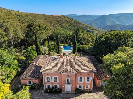 Location saisonnière Villa La Garde-Freinet