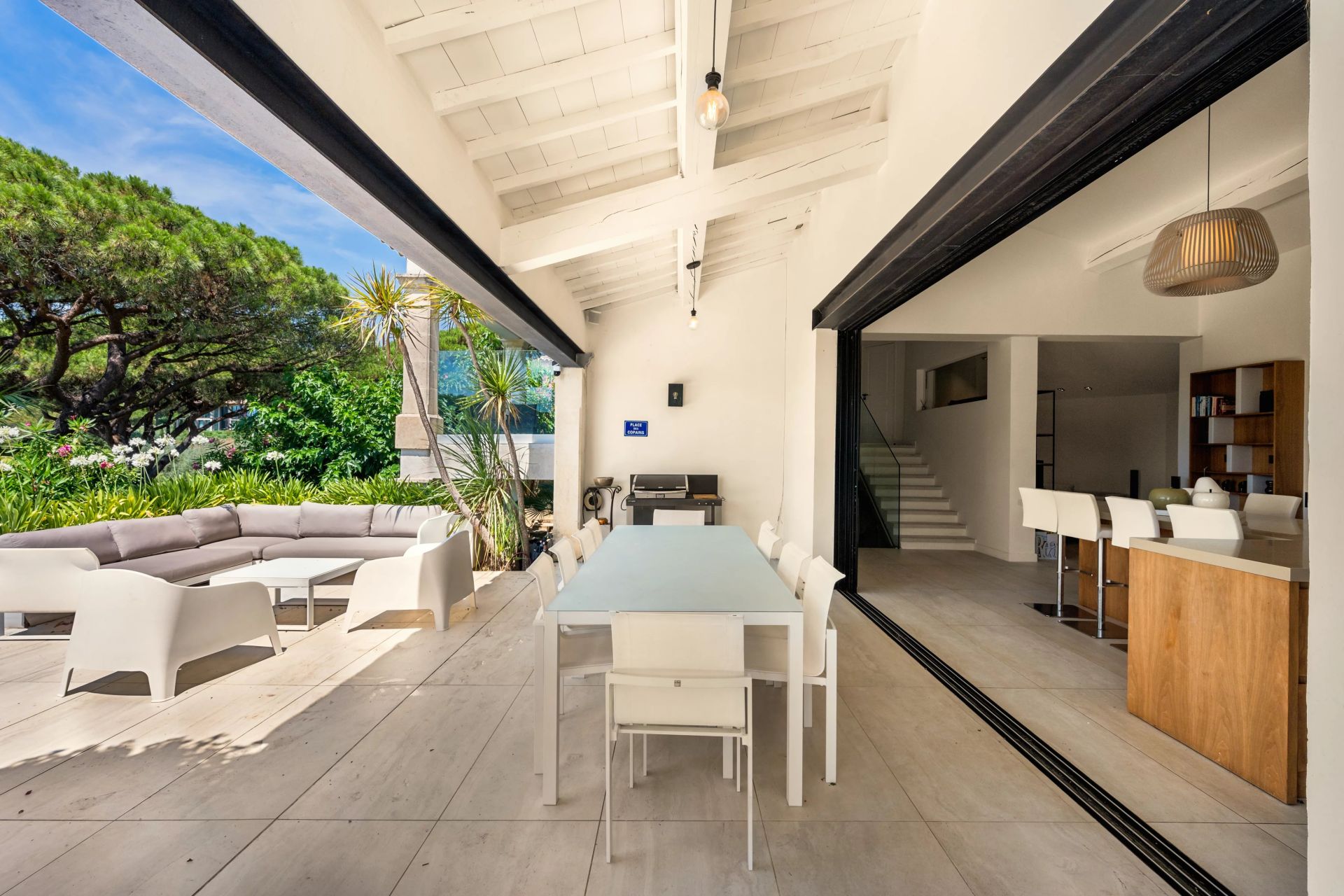 villa 5 Rooms for sale on La Croix-Valmer (83420)