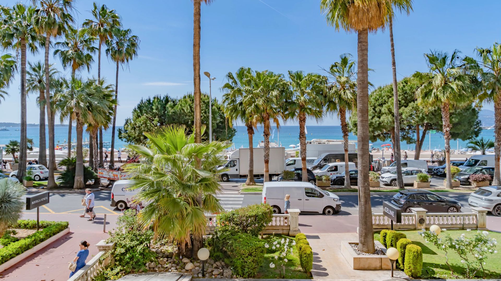 apartment 3 Rooms for sale on Cannes (06400)