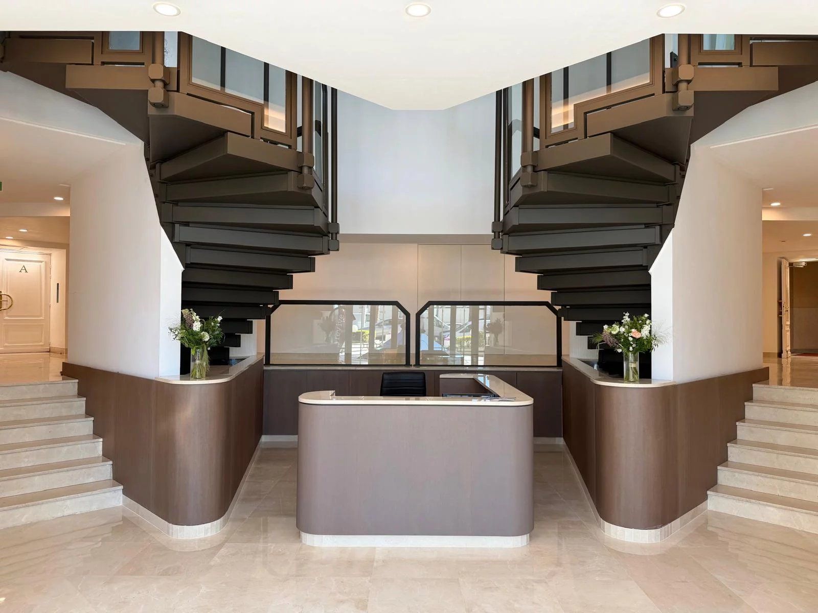apartment 3 Rooms for sale on Cannes (06400)