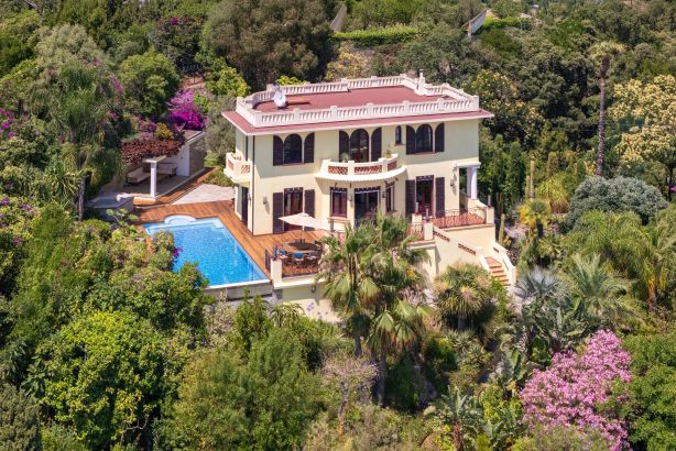 Vente Villa Cannes 6&nbsp;Pièces 250&nbsp;m²