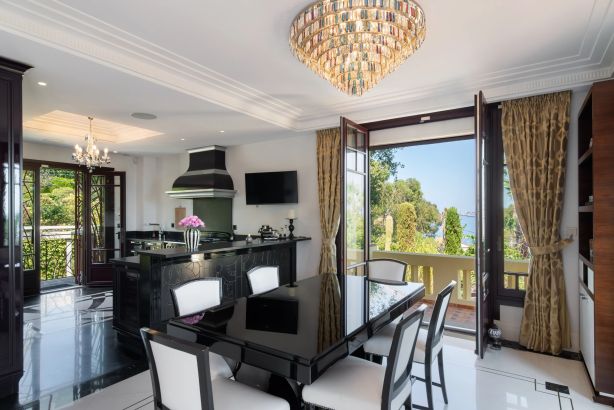 Vente Villa Cannes 6&nbsp;Pièces 250&nbsp;m²