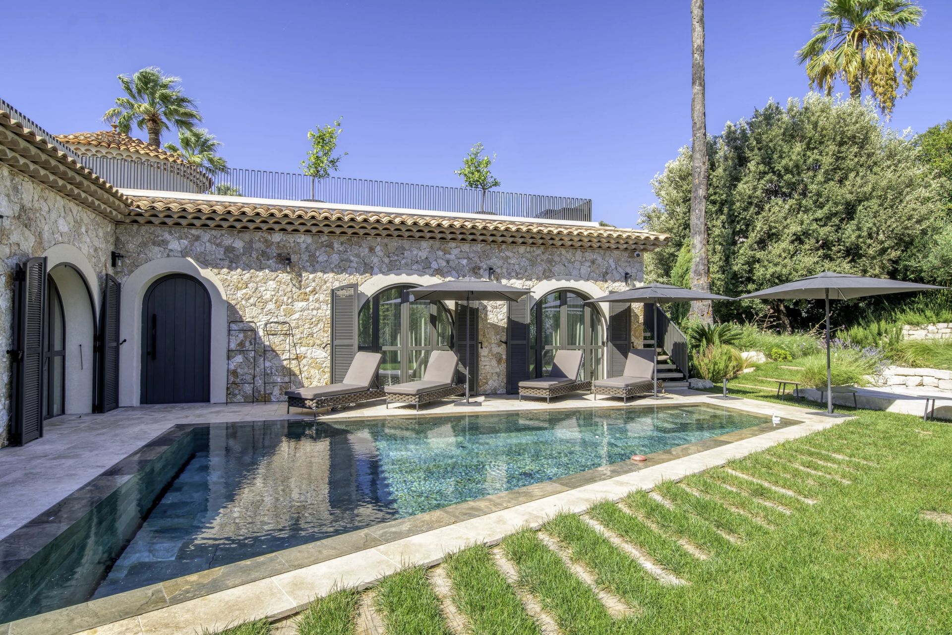 villa 8 Pièces en vente sur Antibes (06160)