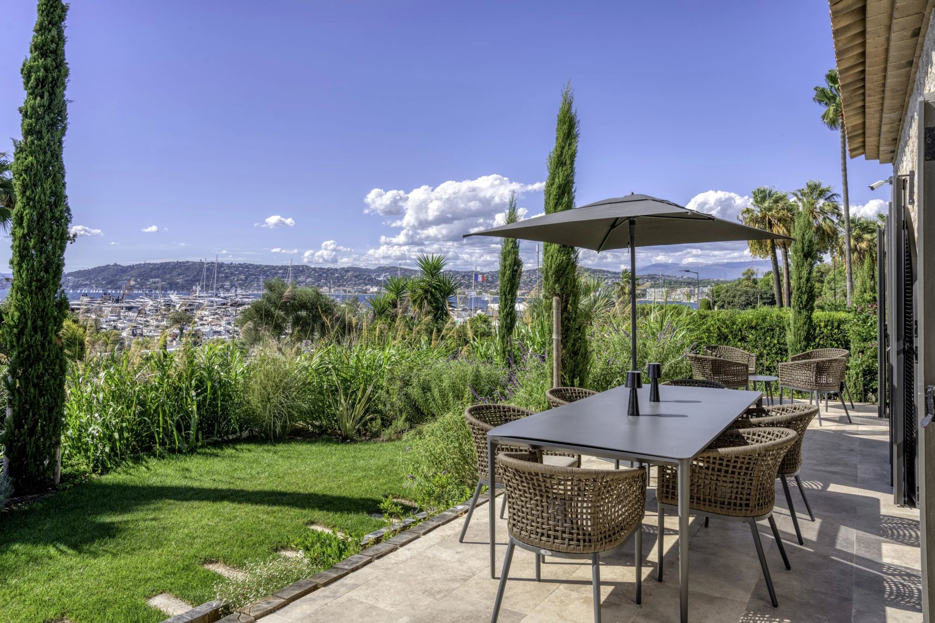 villa 8 Pièces en vente sur Antibes (06160)