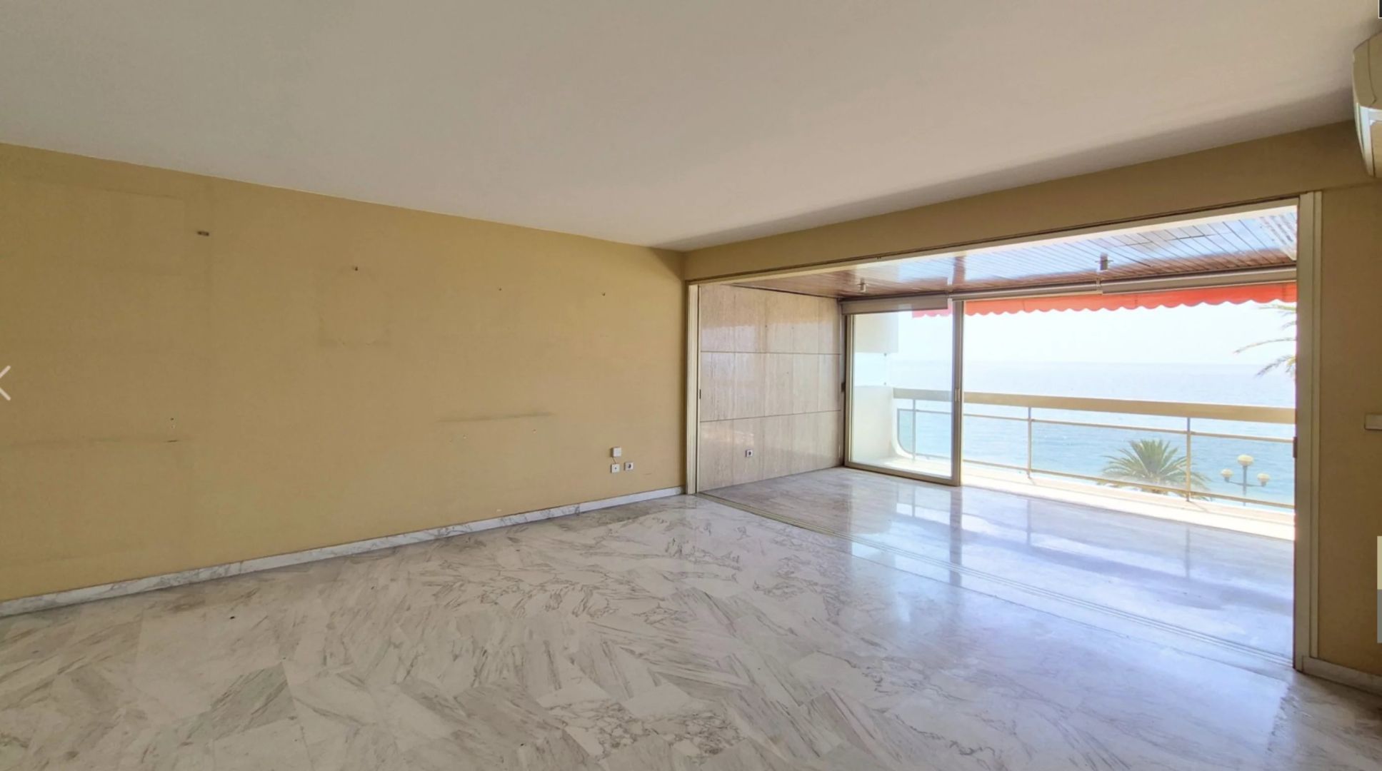 apartment 3 Rooms for sale on Nice (06000)
