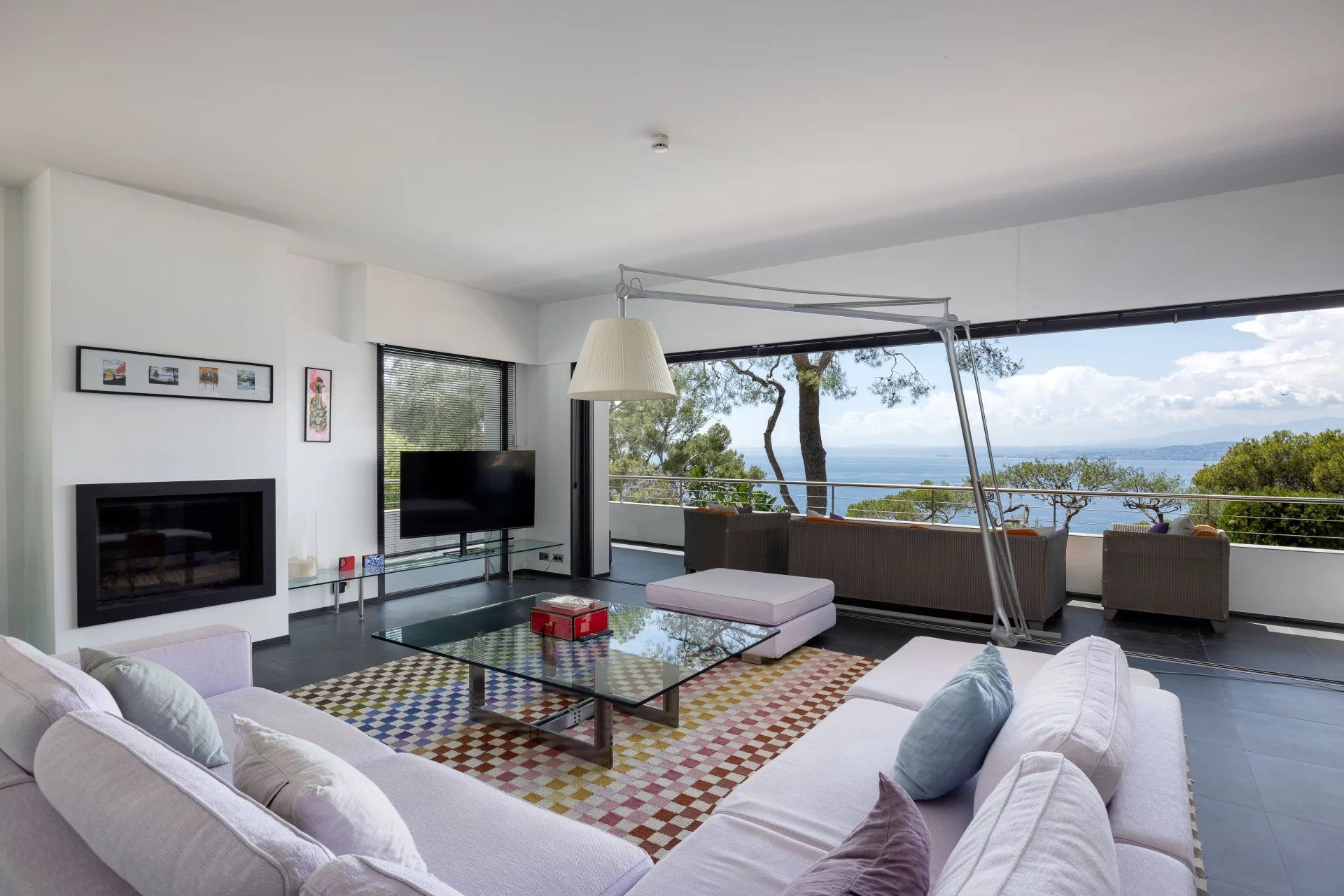 villa 6 Pièces en location saisonnière sur Saint-Jean-Cap-Ferrat (06230)