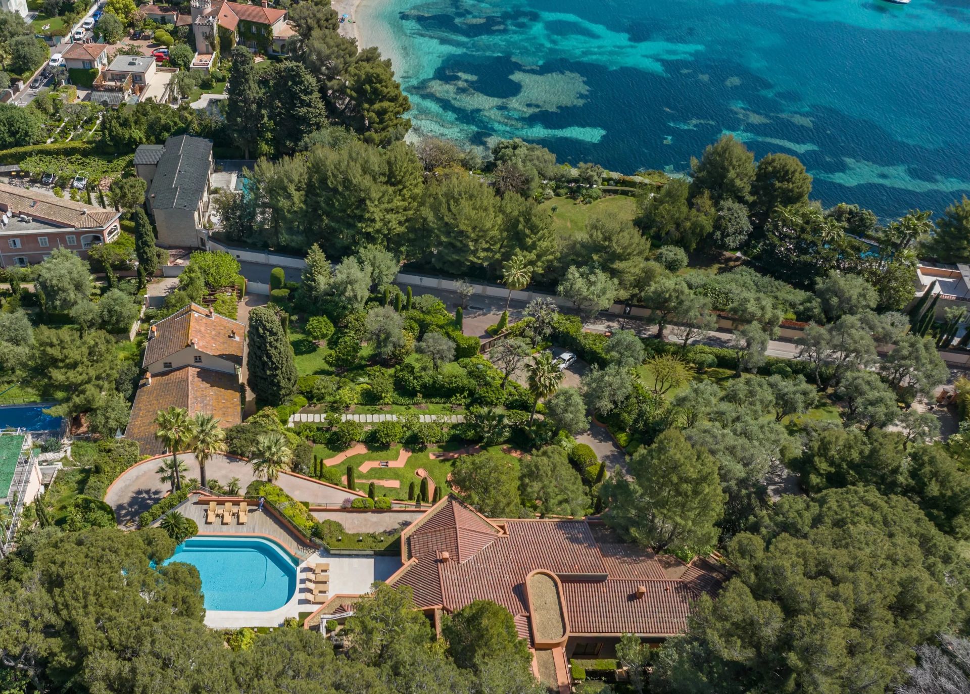 villa 14 Pièces en vente sur Saint-Jean-Cap-Ferrat (06230)
