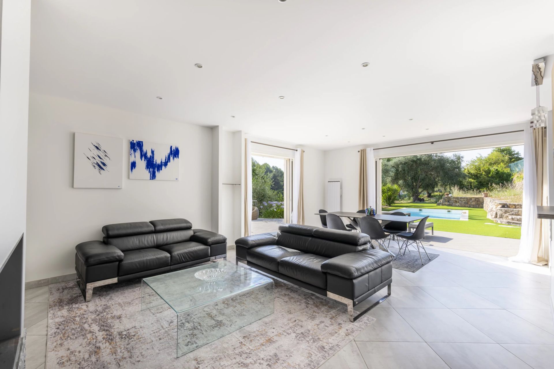 villa 5 Pièces en location sur Châteauneuf-Grasse (06740)