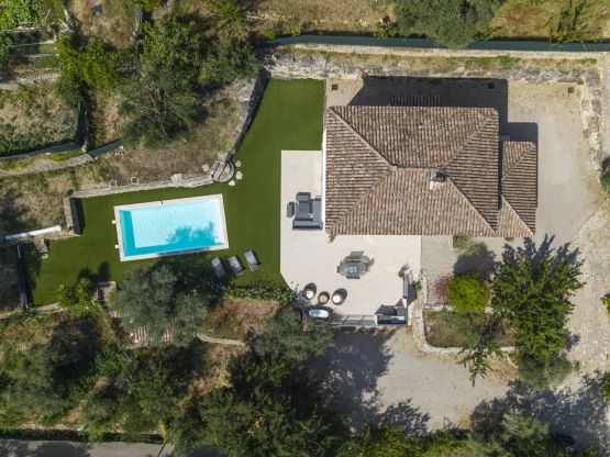 Location Villa Châteauneuf-Grasse 5&nbsp;Pièces 147.66&nbsp;m²