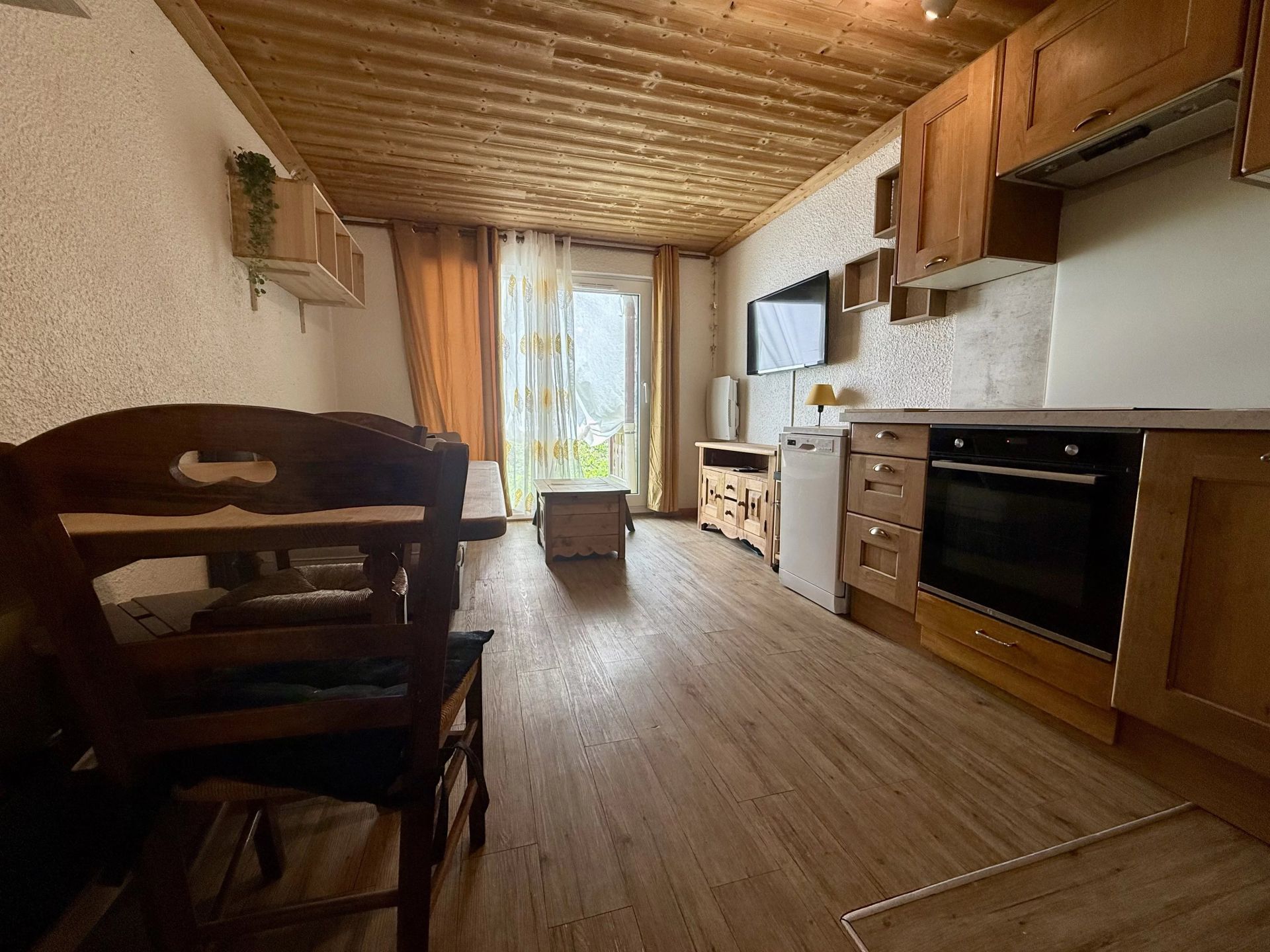 apartment 3 Rooms for sale on Méribel (73550)