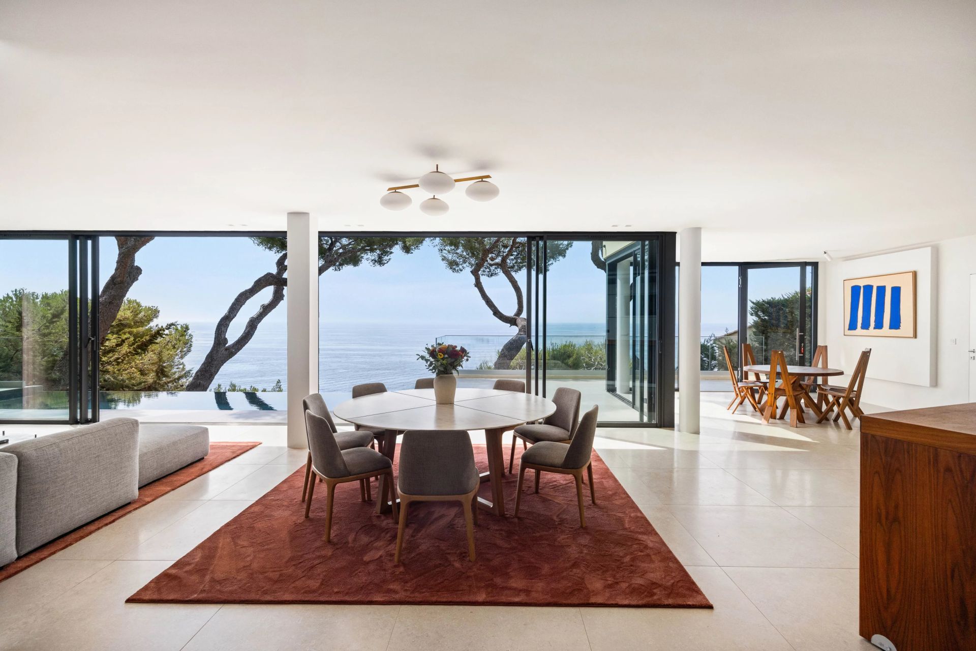villa 5 Rooms for sale on Èze (06360)