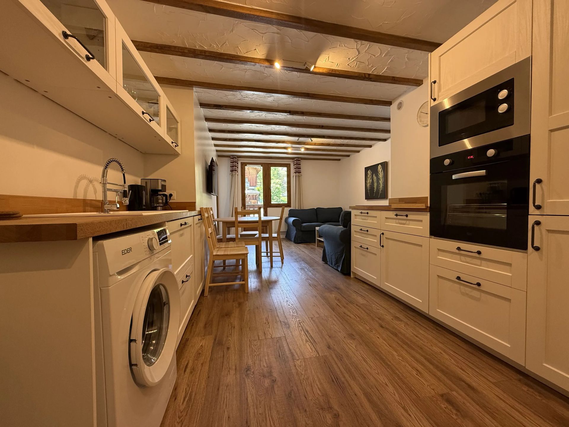 apartment 4 Rooms for sale on Méribel (73550)