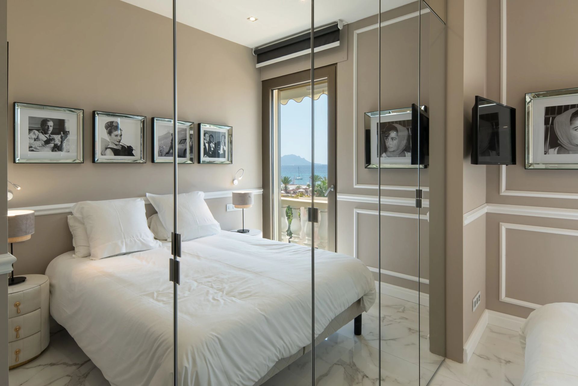 apartment 3 Rooms for sale on Cannes (06400)
