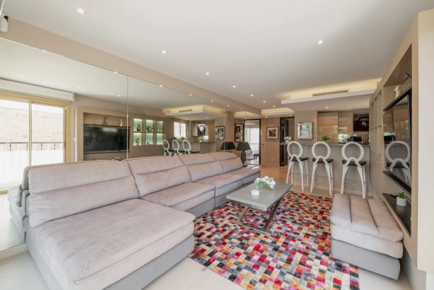 Sale Apartment Cannes 3&nbsp;Rooms 83.32&nbsp;m²