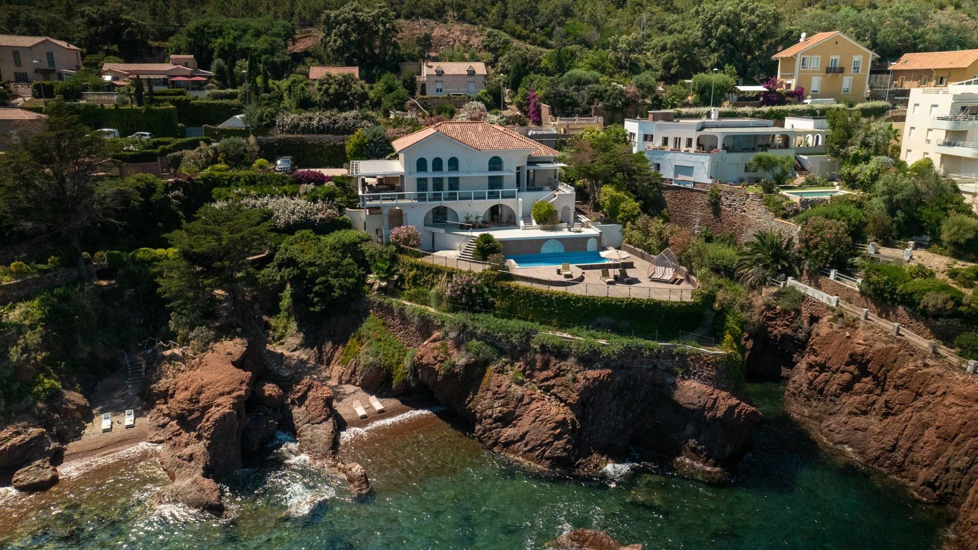 villa for sale on Saint-Raphaël (83530)