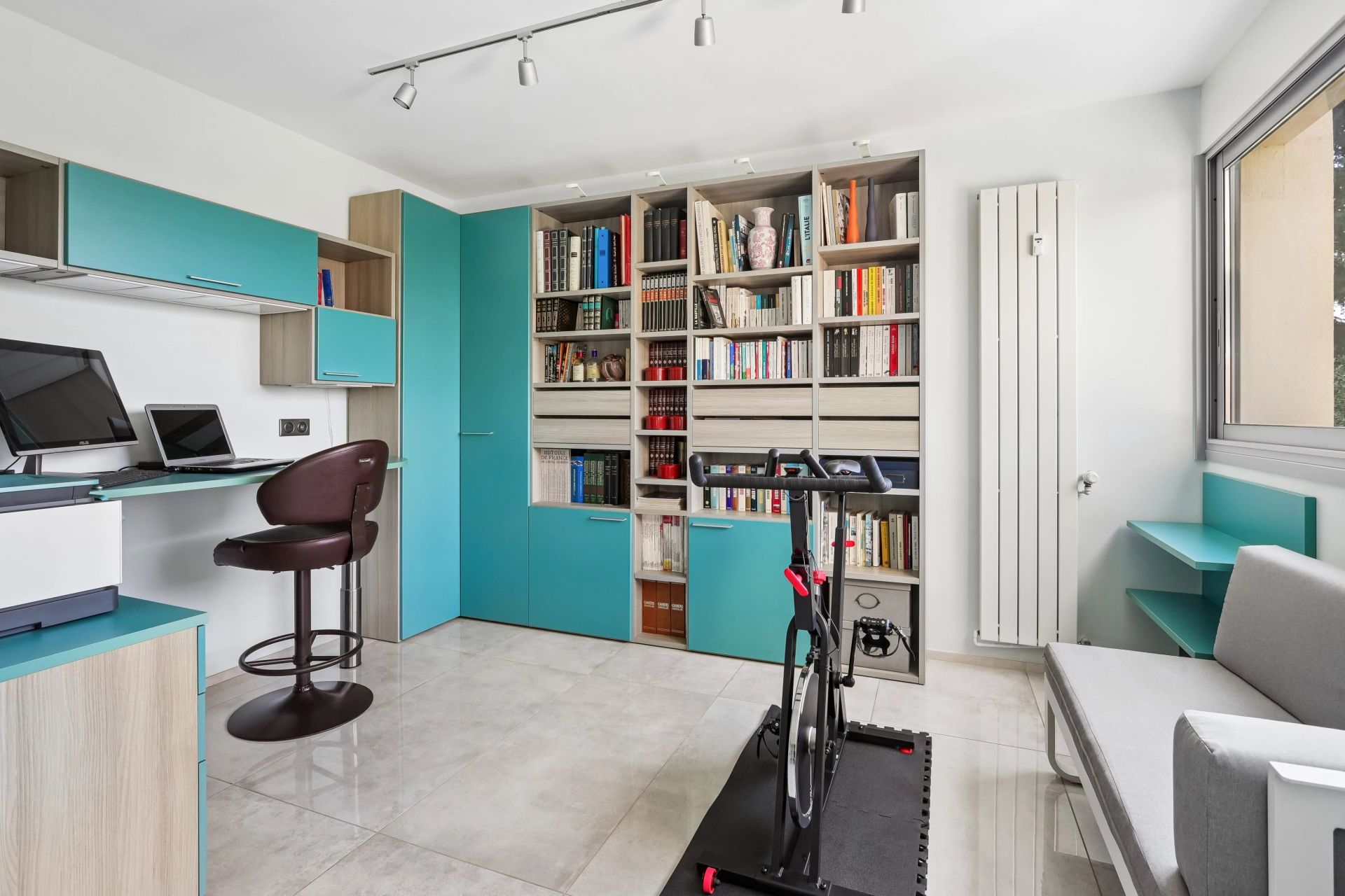 apartment 5 Rooms for sale on Nice (06000)