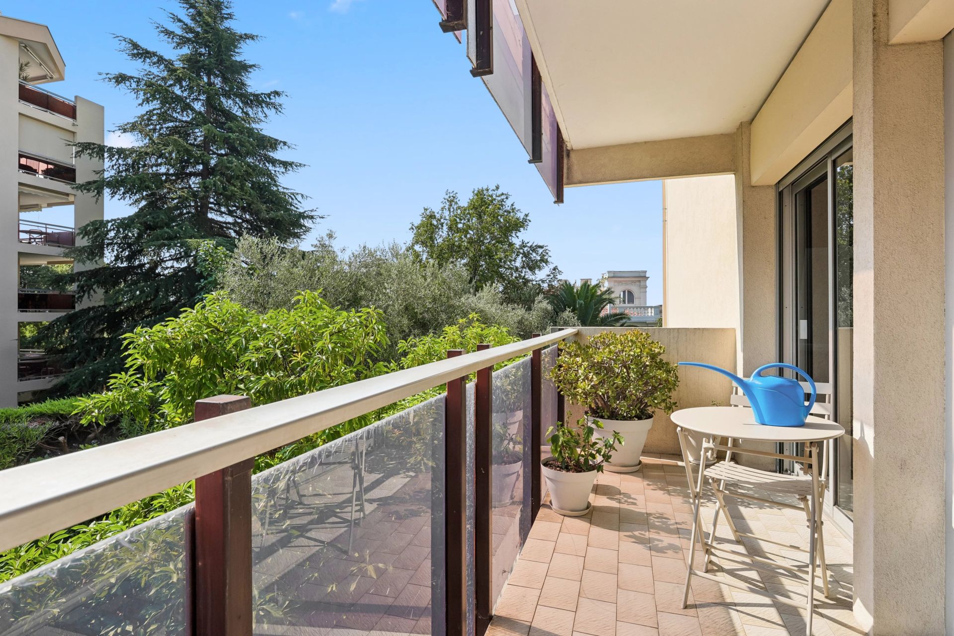 apartment 5 Rooms for sale on Nice (06000)