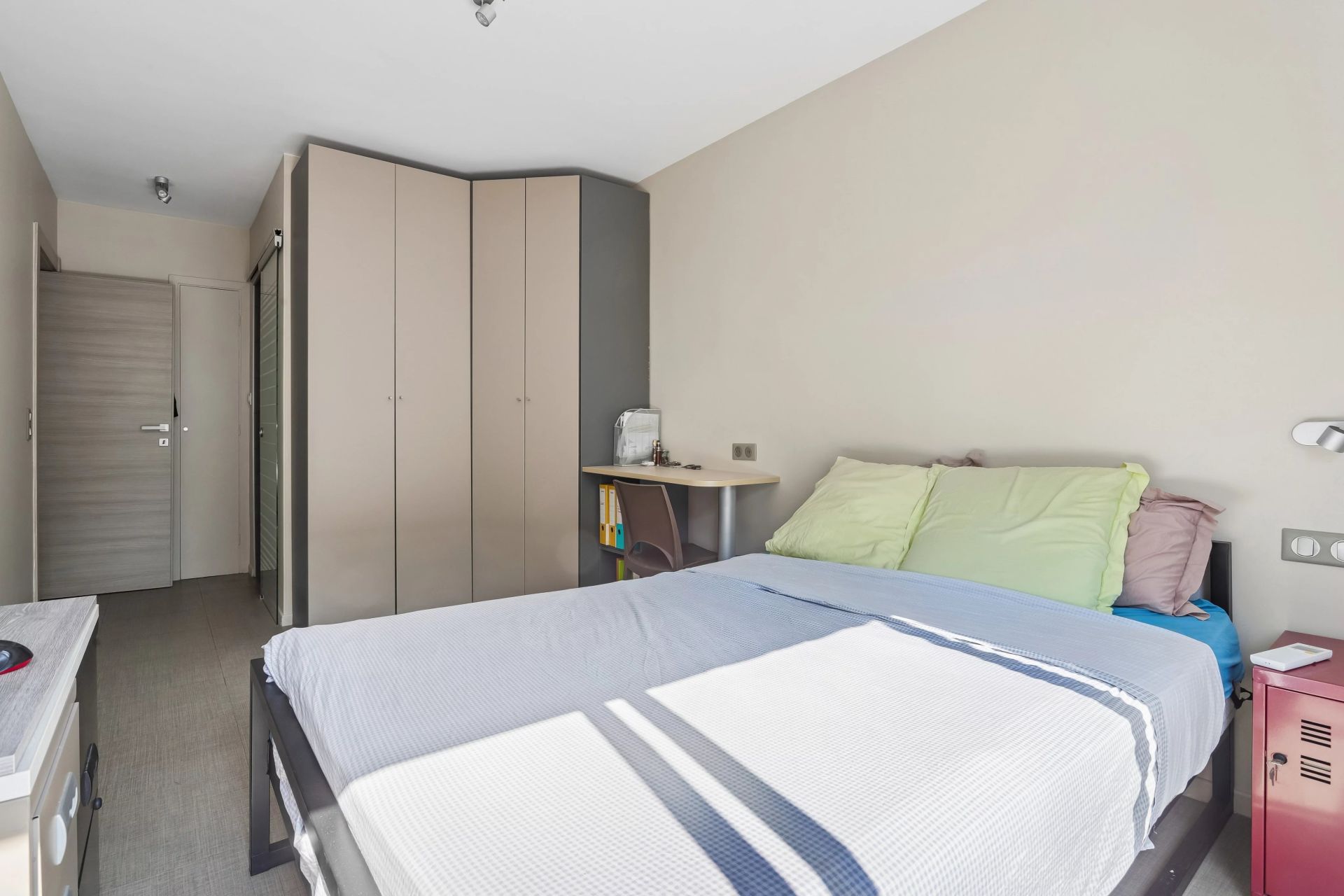 apartment 5 Rooms for sale on Nice (06000)