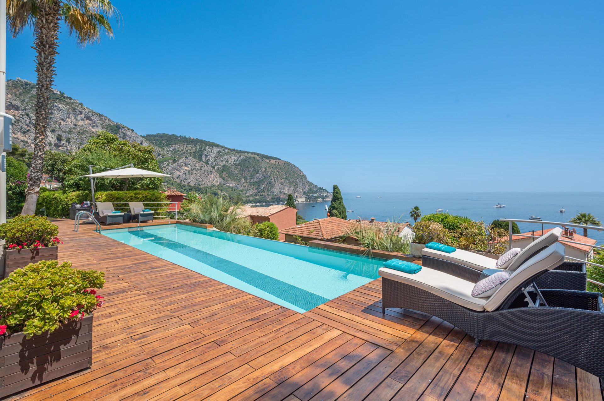 Rental Villa Èze 7&nbsp;Rooms 296&nbsp;m²