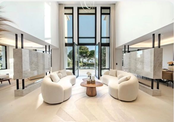 Rental Villa Antibes 9&nbsp;Rooms 400&nbsp;m²