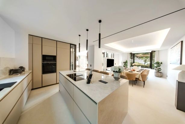 Rental Villa Antibes 9&nbsp;Rooms 400&nbsp;m²