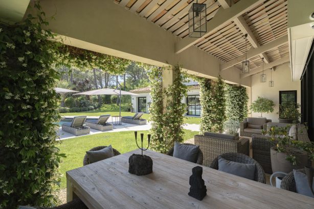 Location Villa Mougins 8&nbsp;Pièces 375.29&nbsp;m²