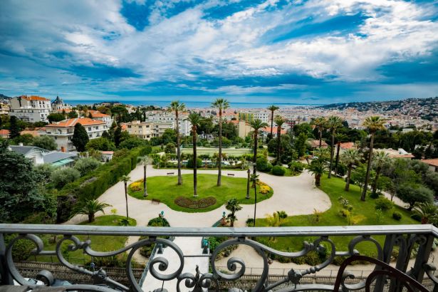 Sale Apartment Nice 4&nbsp;Rooms 165.8&nbsp;m²