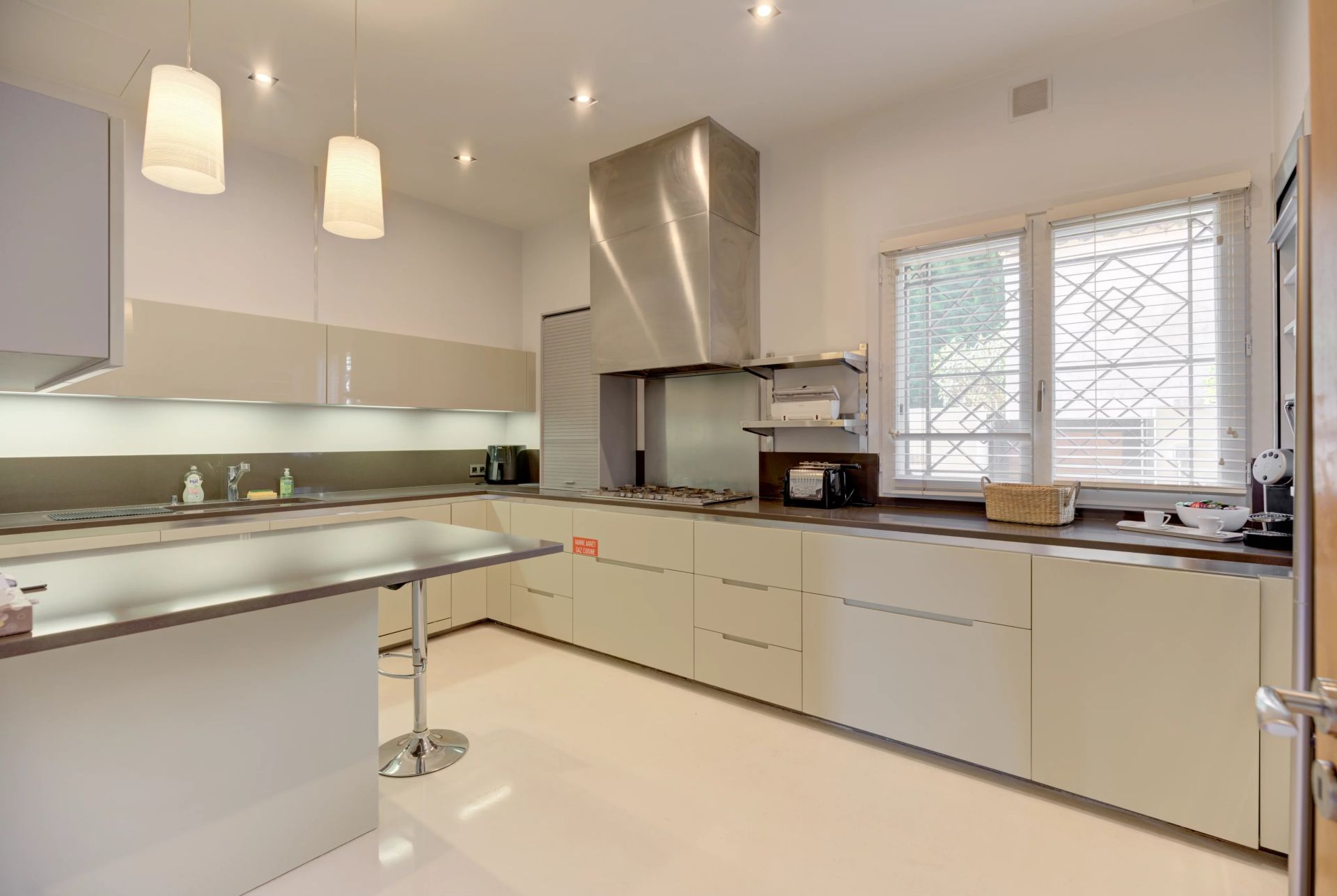 villa 8 Rooms for seasonal rent on Saint-Jean-Cap-Ferrat (06230)
