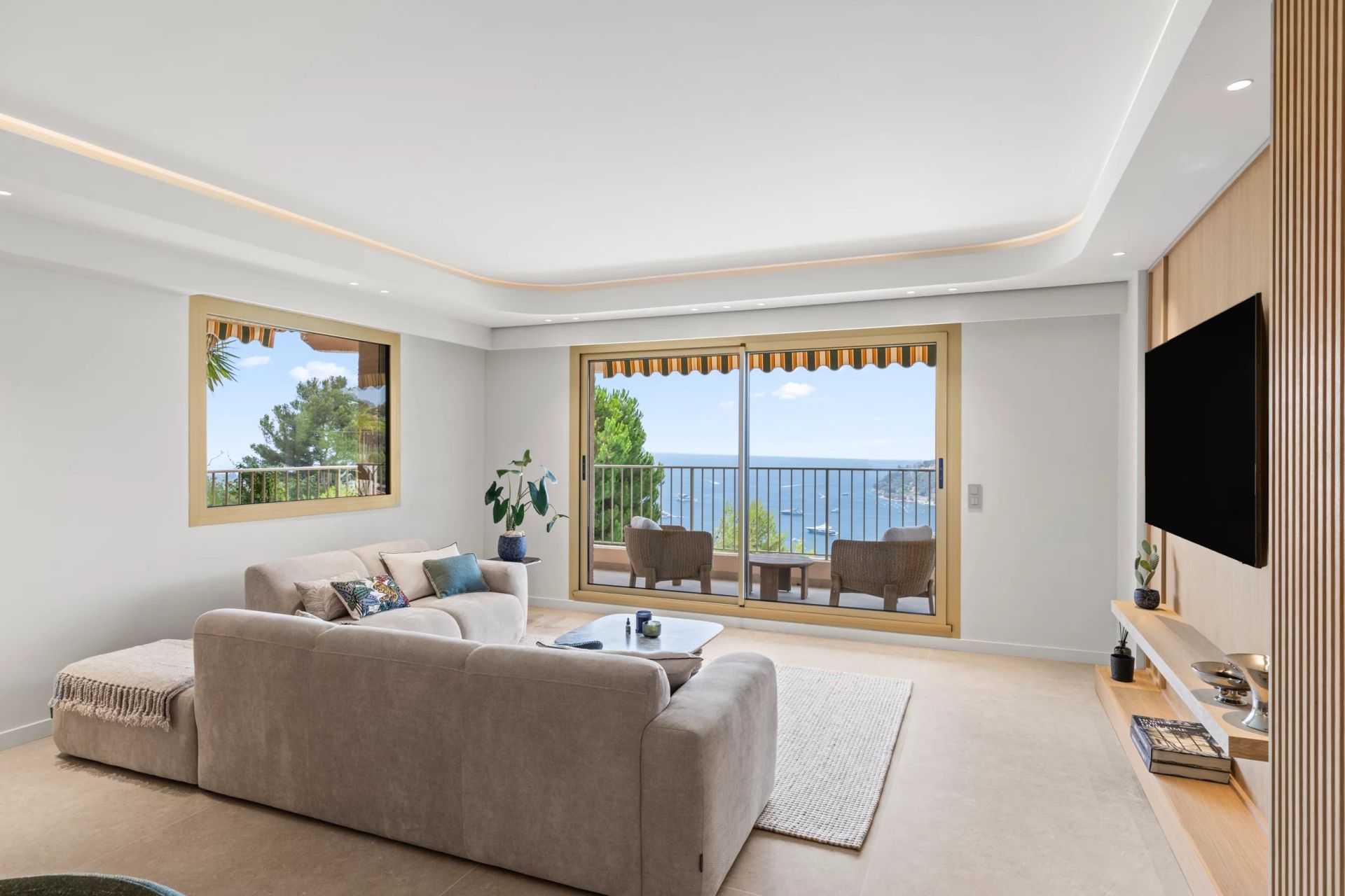 apartment 3 Rooms for sale on Villefranche-sur-Mer (06230)