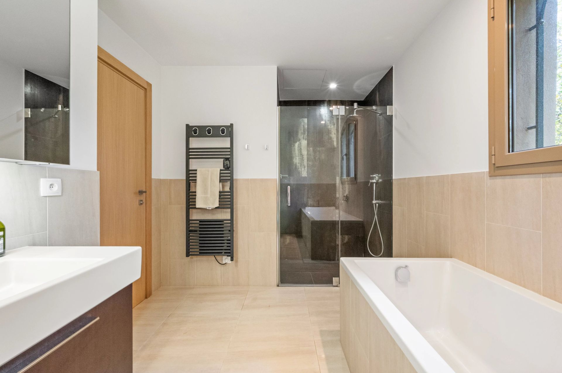 villa 8 Pièces en location saisonnière sur Èze (06360)