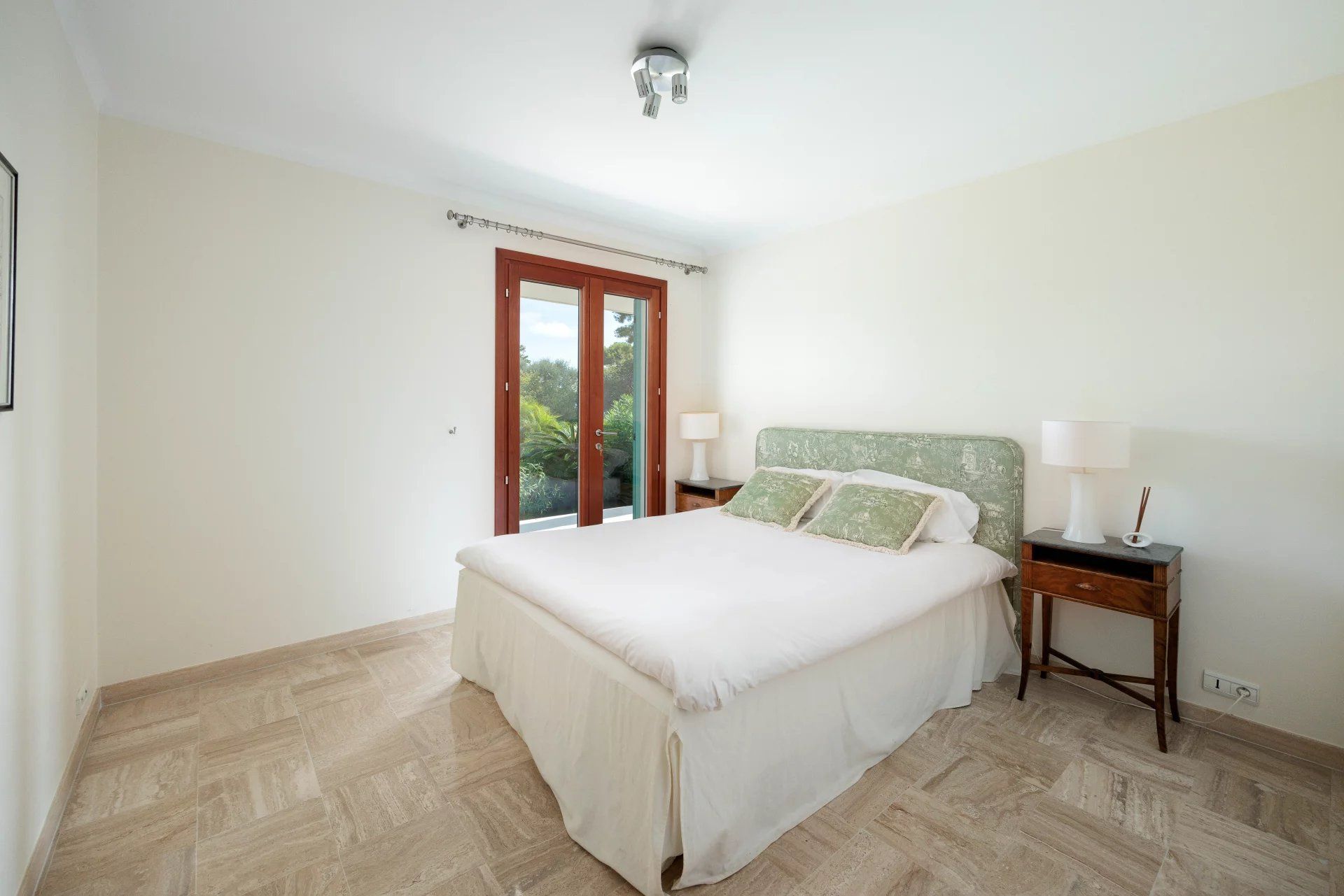 villa en location saisonnière sur Saint-Jean-Cap-Ferrat (06230)