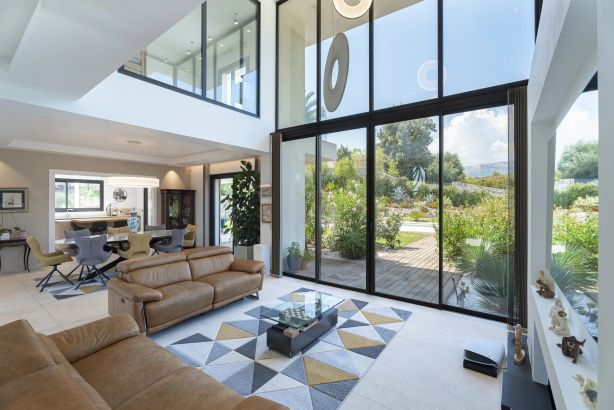 Sale Villa Roquefort-les-Pins 7&nbsp;Rooms 302&nbsp;m²