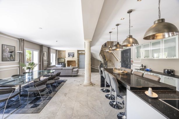 Sale Villa Grasse 9&nbsp;Rooms 440&nbsp;m²